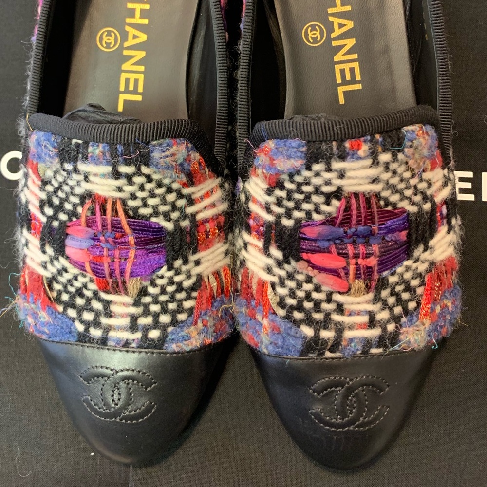 Chanel Tweed Mocassin Loafers - Picture 3 of 8
